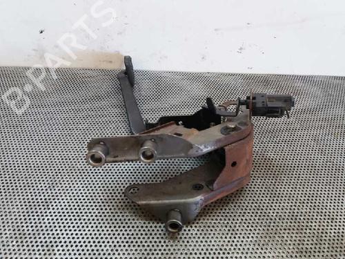 Clutch pedal FORD FIESTA VI (CB1, CCN)  | BP8767799I13 