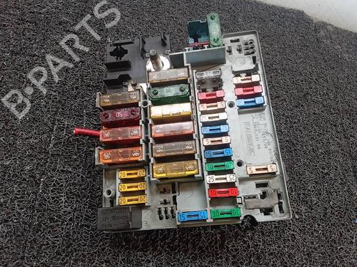 Used Fuse box Fuse box 7185205 7185205