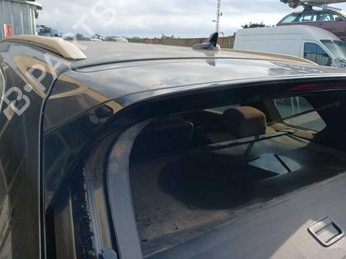 spoiler-bagklap-vw-touareg-cr7-rc8-2017-39537992 main image
