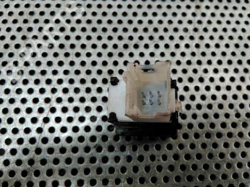 Warning switch ROVER 45 I Saloon (RT) 2.0 iDT | BP3649173I22 - Image 2