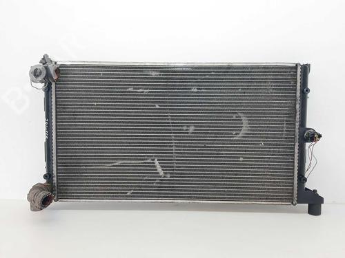 Used Water radiator Water radiator 37417325 37417325