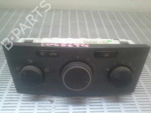 AC Styreenhet / Manøvreringsenhet OPEL ASTRA H (A04) [2004-2014]  594274