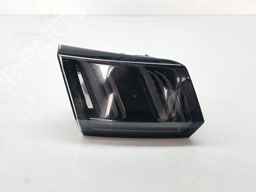 Used Left tailgate light Left tailgate light PEUGEOT 3008 II SUV (MC_, MR_, MJ_, M4_) [2016-2026] 35949174 35949174