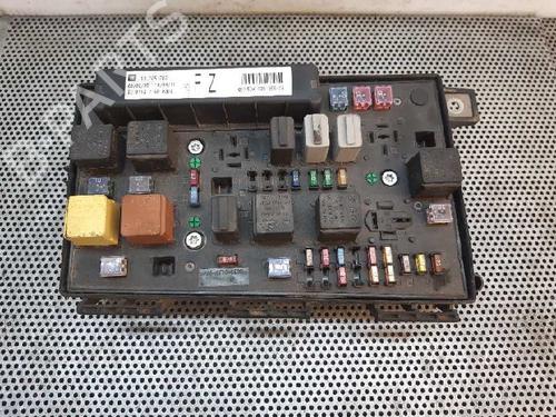 Used Fuse box Fuse box OPEL ASTRA H GTC (A04) [2005-2010] 4421251 4421251