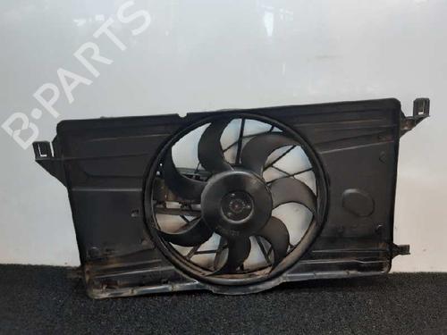 Used Radiator fan Radiator fan VOLVO S60 I (384) 2.4 D (163 hp) 4437610 4437610