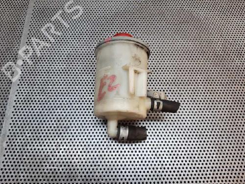 Used Power steering reservoir Power steering reservoir 14033640 14033640