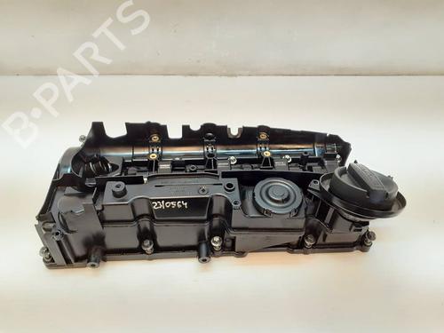 Used Valve cover Valve cover 17649202 17649202