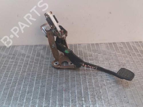 Clutch pedal TOYOTA AVENSIS Liftback (_T22_) 2.0 D-4D (CDT220_) (110 hp)null