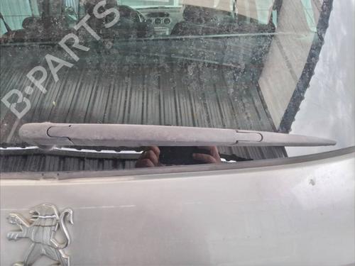 Used Rear windshield wiper arm Rear windshield wiper arm 13101321 13101321