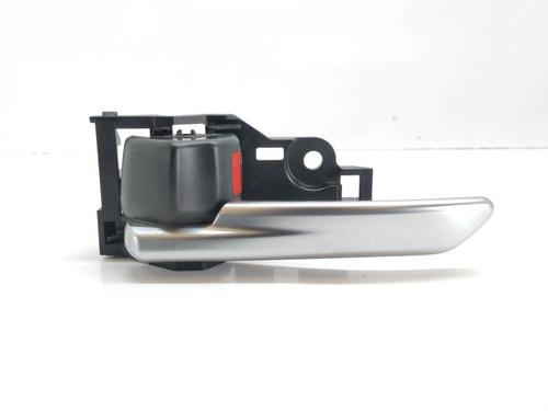 front-left-interior-door-handle-toyota-camry-_v7_-_va7_-_vh7_-25-hybrid-axvh71_-6927433060-2017-12987156 main image