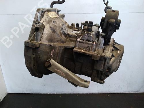 Used Gearbox CHRYSLER VOYAGER / GRAND VOYAGER III (GS_, NS_) 2.0 i (133 hp) 11845166