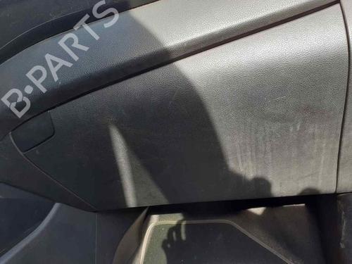glove-box-kia-carens-iv-2013-30532118 main image
