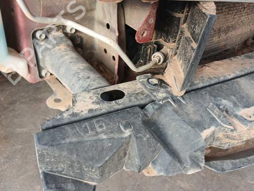 Used Front bumper reinforcement Front bumper reinforcement 38931895 38931895