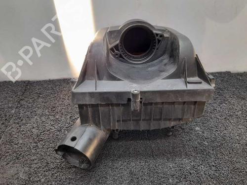Used Air filter box NISSAN INTERSTAR Van (X70) dCi 100 (99 hp) 14036402