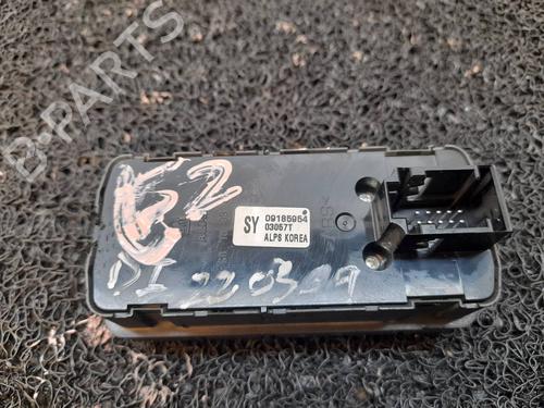 Left front window switch OPEL SIGNUM Hatchback (Z03) 2.2 DTI (F48) | BP9682123I27 