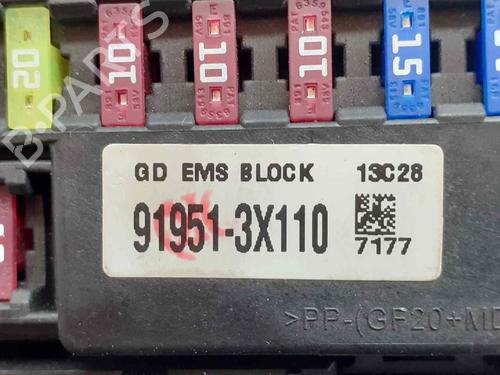 Fuse box KIA CARENS IV | BP30527389E1