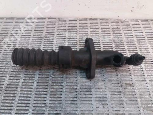 Used Clutch slave cylinder Clutch slave cylinder 14033372 14033372