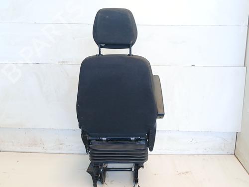 Left front seat IVECO DAILY VI Platform/Chassis | BP34221965C15 - Image 4