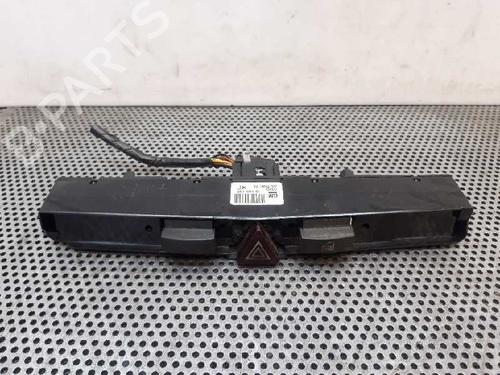 Used Warning switch Warning switch OPEL ZAFIRA / ZAFIRA FAMILY B (A05) [2005-2019] 6616444 6616444
