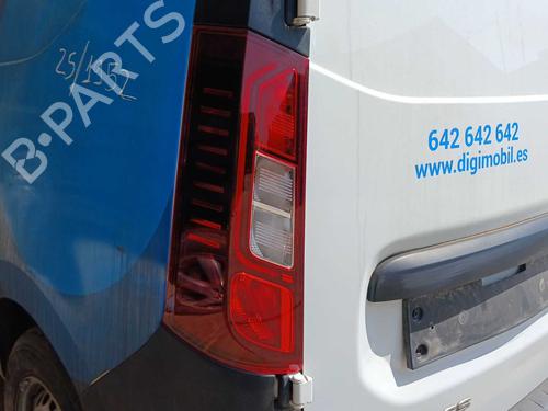 Used Left taillight Left taillight RENAULT EXPRESS Box Body/MPV 1.5 Blue dCi 75 (F6AA) (75 hp) 40097631 40097631