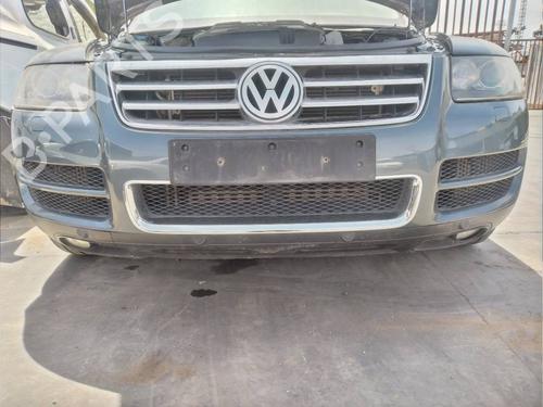 Verkleidung vorne rechts VW TOUAREG (7LA, 7L6, 7L7) 5.0 V10 TDI | BP9849904C59 