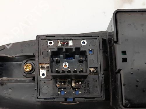 Left front window switch KIA CERATO I Saloon (LD) 2.0 CRDi | BP12302752I27 