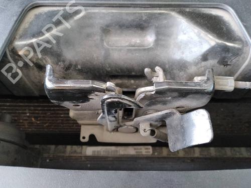 Used Hood lock DODGE JOURNEY 2.0 CRD (140 hp) 8768400