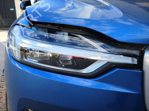 right-headlight-volvo-xc60-ii-246-2017-35720693 main image