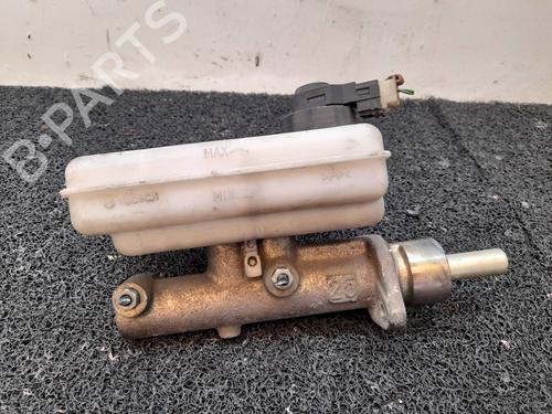 Used Brake master cylinder IVECO DAILY III Van 35 C 12 V, 35 S 12 V (AGKA43A2, AGKB43A2, AGKB46A2,... (116 hp) 10169403