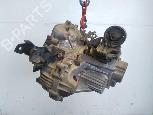 Used Gearbox MITSUBISHI GALANT VII Saloon (E5_A, E7_A, E8_A) [1992-1998]  2329817