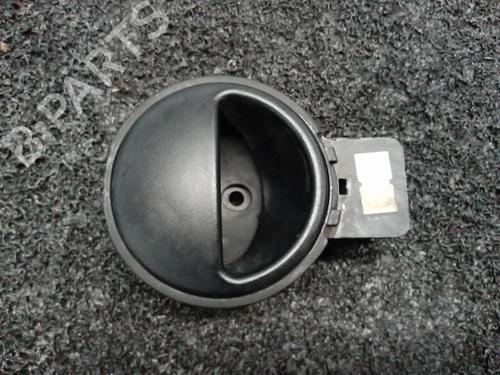 Used Front right interior door handle Front right interior door handle 8532410 8532410