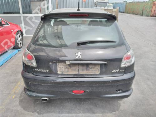 Fuse box PEUGEOT 206 Hatchback (2A/C) 2.0 HDI 90 | BP10181526E1 
