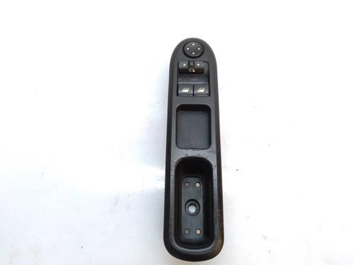Used Left front window switch Left front window switch 12588360 12588360