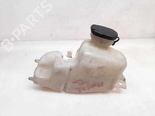 Used Windscreen washer tank RENAULT KANGOO Express (FW0/1_) 1.5 dCi 90 (FW0G, FW05, FW08, FW11) (90 hp) 7408081