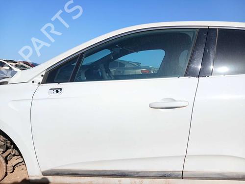 left-front-door-renault-clio-v-b7_-2019-38559737 main image
