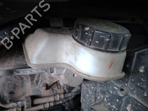 Used Brake master cylinder FORD FOCUS II (DA_, HCP, DP) 1.6 TDCi (90 hp) 9425987
