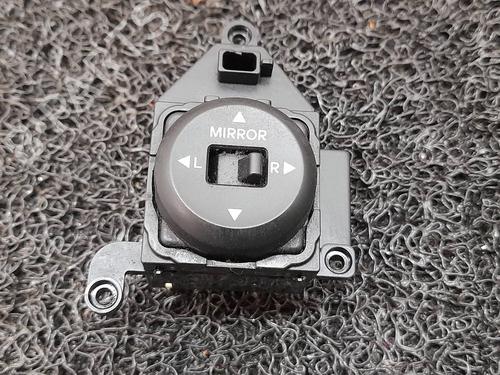 Used Mirror switch HYUNDAI i30 (FD) [2007-2012]  7630351