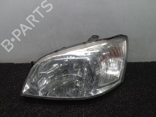 Used Left headlight HYUNDAI GETZ (TB) 1.1 (63 hp) 9053490