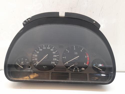 Used Instrument cluster BMW 5 Touring (E39) 530 d (184 hp) 203538