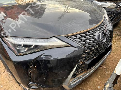 Used Front bumper Front bumper 32208544 32208544