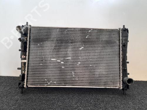 Used Water radiator Water radiator FIAT LINEA (323_, 110_) [2006-2026] 4437984 4437984