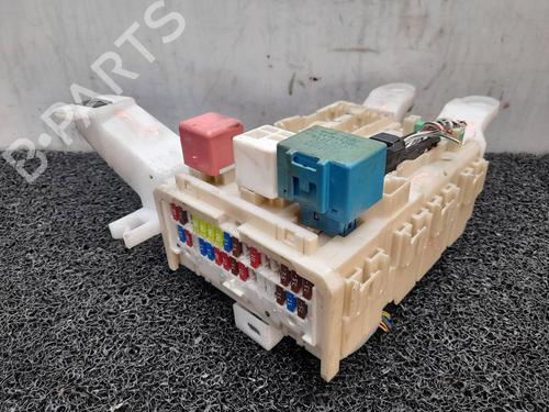Used Fuse box TOYOTA AURIS (_E15_) [2006-2012]  4424970