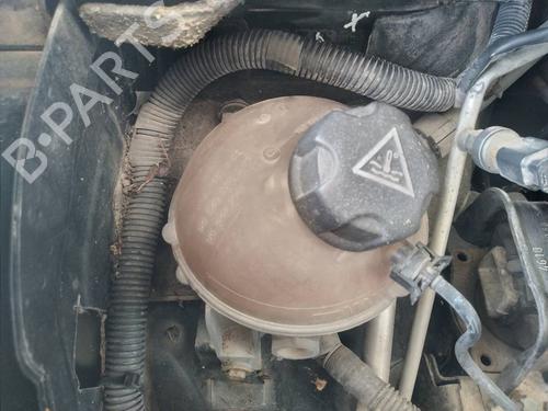 Used Expansion tank PEUGEOT 5008 (0U_, 0E_) 1.6 HDi (112 hp) 14515501