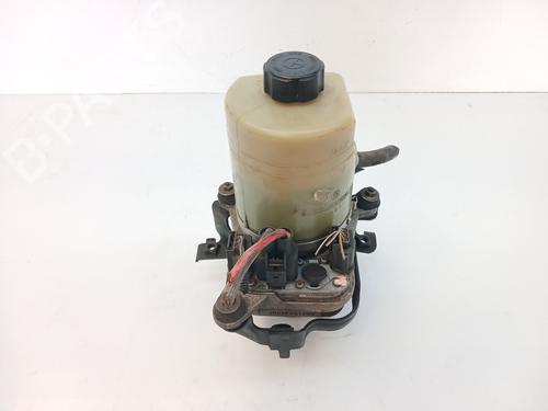 Used Steering pump Steering pump FORD FOCUS II (DA_, HCP, DP) [2004-2013] 4715179 4715179