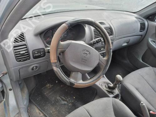 Left mirror HYUNDAI ACCENT II (LC) 1.5 CRDi | BP14847156C26 