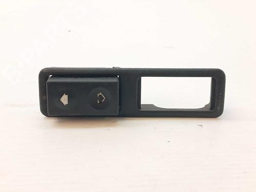 Used Right front window switch Right front window switch 1356712 1356712