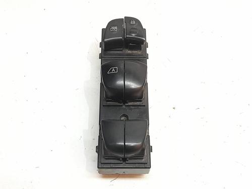 Used Left front window switch Left front window switch NISSAN JUKE (F15) [2010-2019] 32849030 32849030