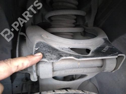 Used Left front suspension arm Left front suspension arm PEUGEOT 407 (6D_) 2.7 HDi (6DUHZJ, 6DUHZF) (204 hp) 7308697 7308697