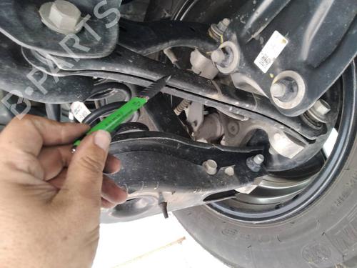 Used Left rear suspension arm HYUNDAI IONIQ (AE) 1.6 GDI Hybrid (105 hp) 8070019