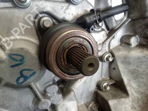 Gearbox DACIA SANDERO  | BP1992479M3  - Image 6